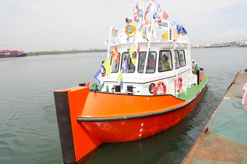Mooring boat 3.jpg