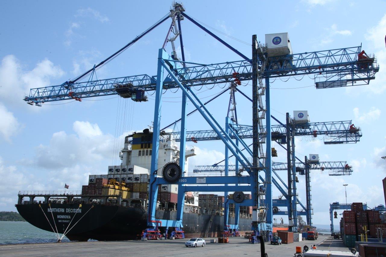 PORT SHOTS AUGUST 2017 058.jpg